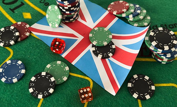 queenslot99 platform showing live-dealer tables and sportsbook on mobile